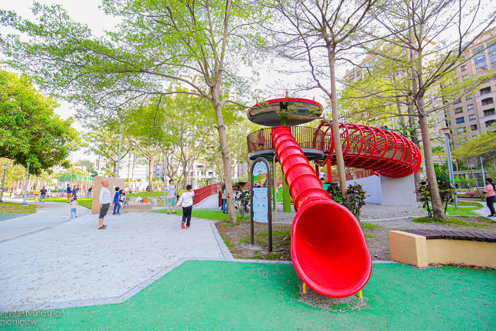 竹北公園推薦|新竹親子景點|魔豆歷險公園 兒四公園 傑克與魔豆公園~金雞蛋溜滑梯攀爬網盪鞦韆