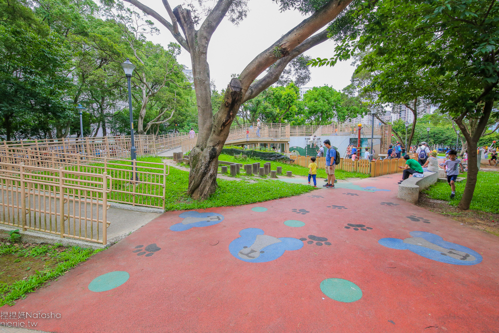 林口親子景點|林口公鄰23公園 小熊公園~新北最高獨立式磨石子溜滑梯