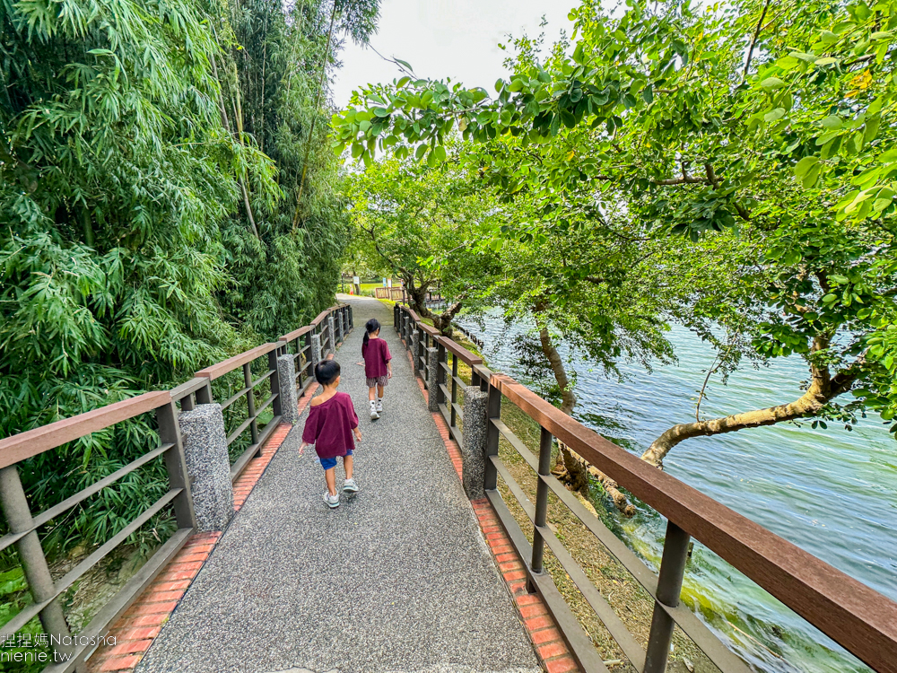 龍潭私房景點|龍潭大池~桃園玩水秘境兒童戲水區和兒童遊戲場親子公園