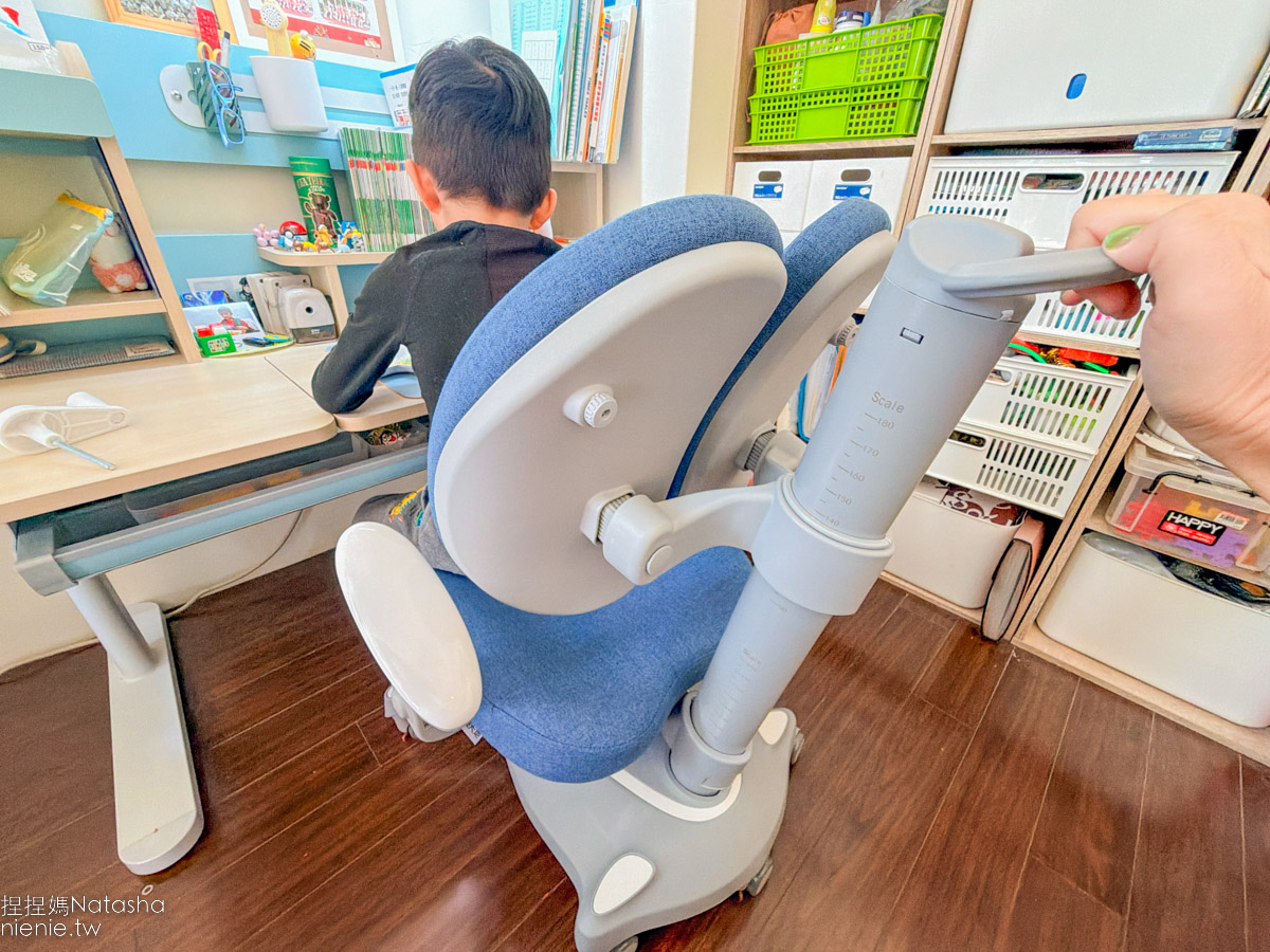 可升降兒童成長桌椅組